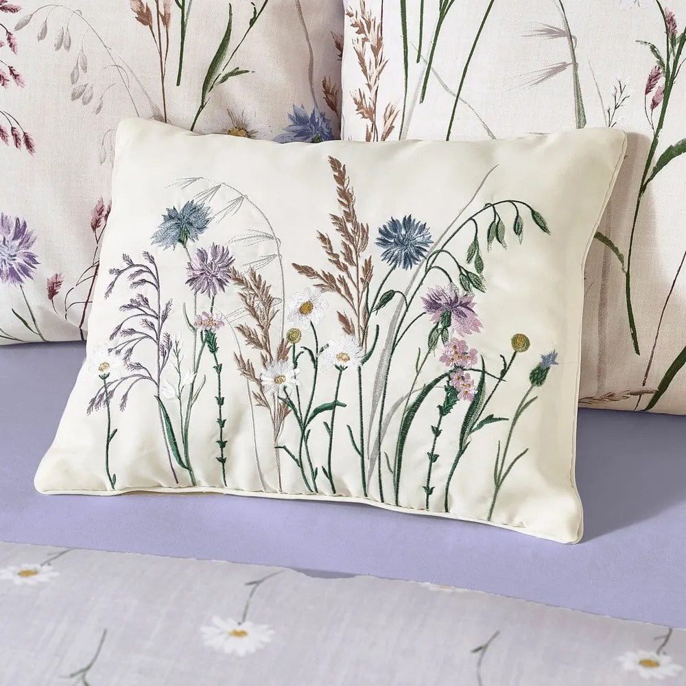 Díszpárna 30x40 cm Grasmere Floral Embroidered – Catherine Lansfield