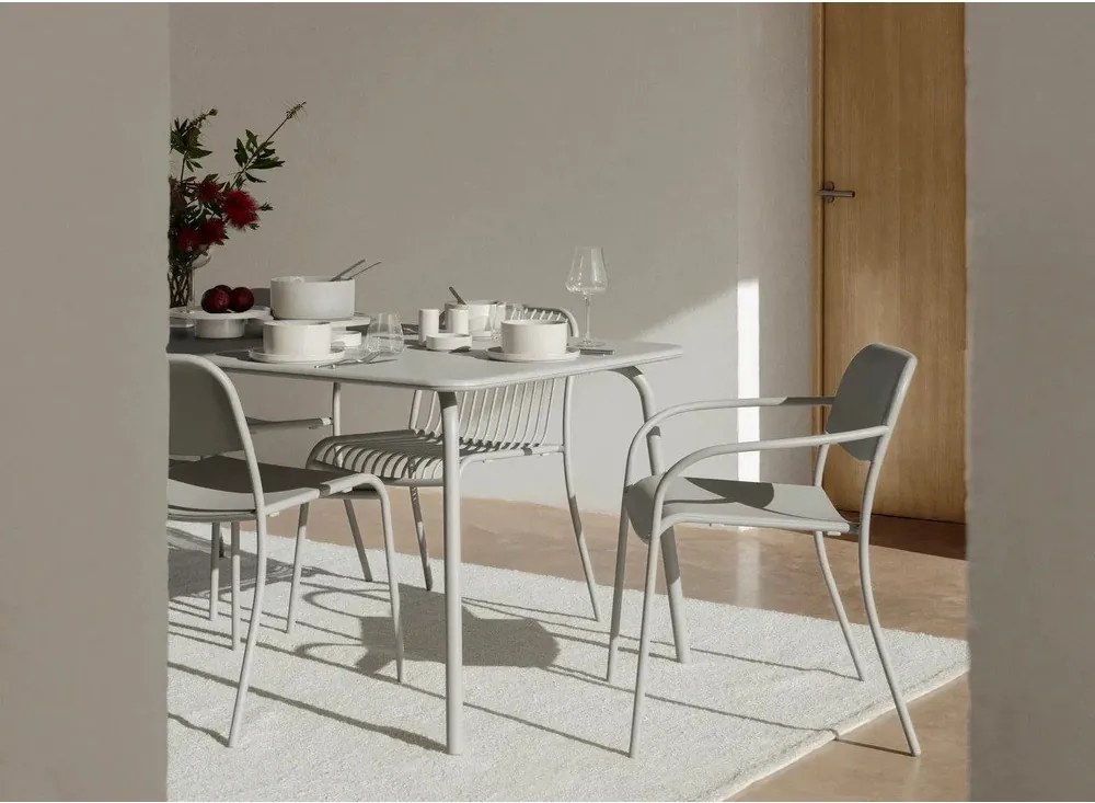 Fém kerti étkezőasztal 90x180 cm Yua – Blomus