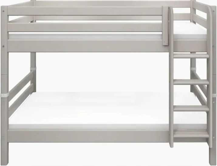 Classic emeletes franciaágy létrával, fenyőfa