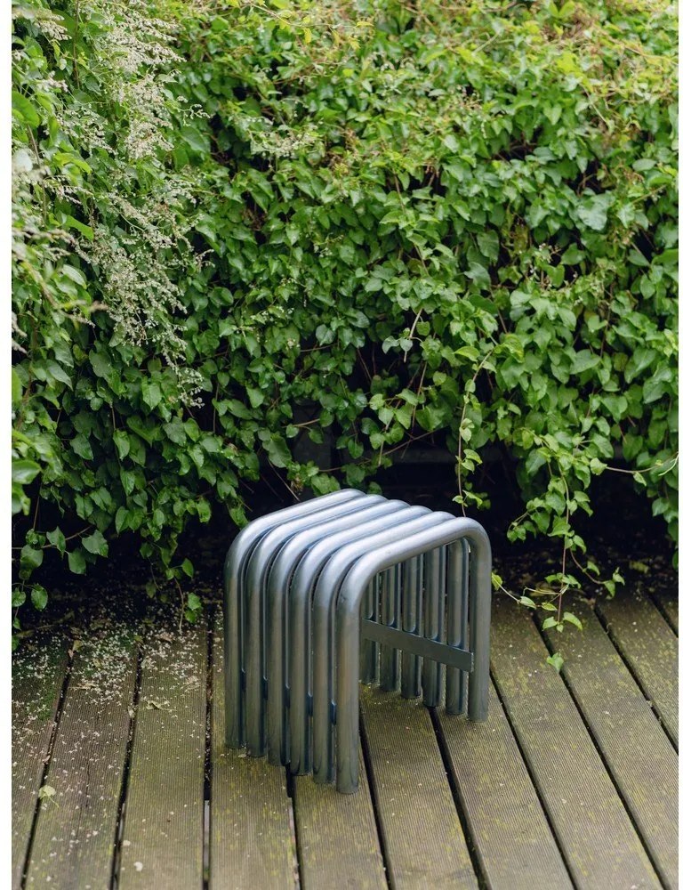 Ezüstszínű fém kerti szék Nokk – noo.ma