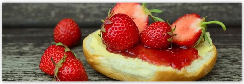 Poszterek 200x66 Szendvics eperrel