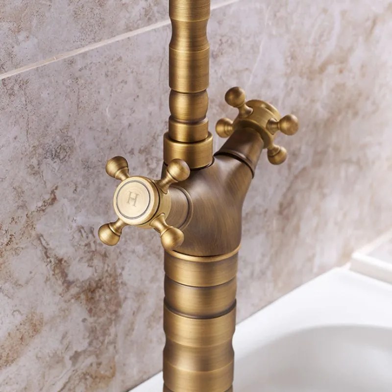 Konyhai Fürdőszobai csaptelep Rea Rustico antique gold