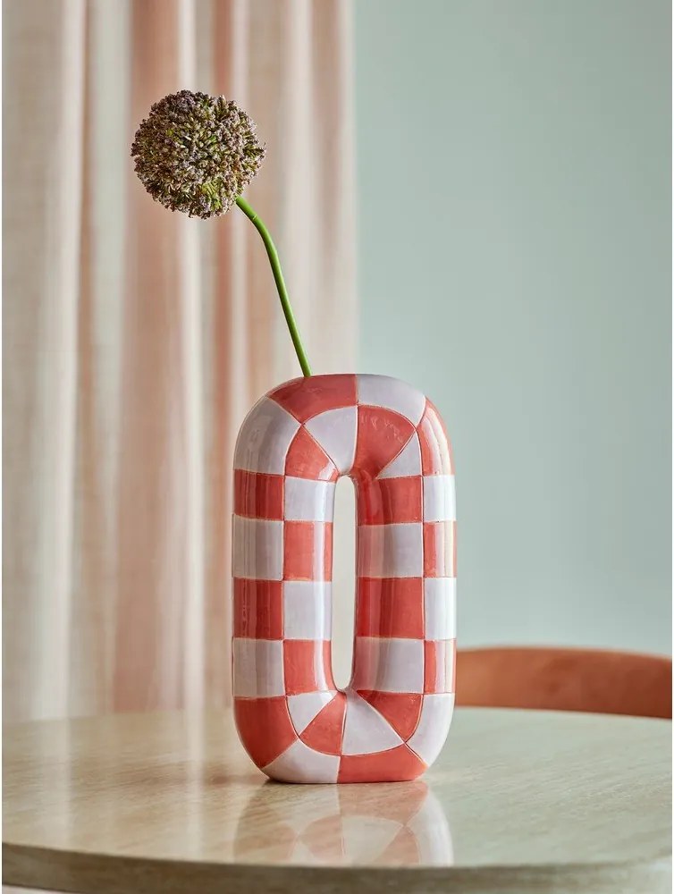 Lazacszínű-krémszínű kerámia kézzel festett váza (magasság 32 cm) Mae – Bloomingville