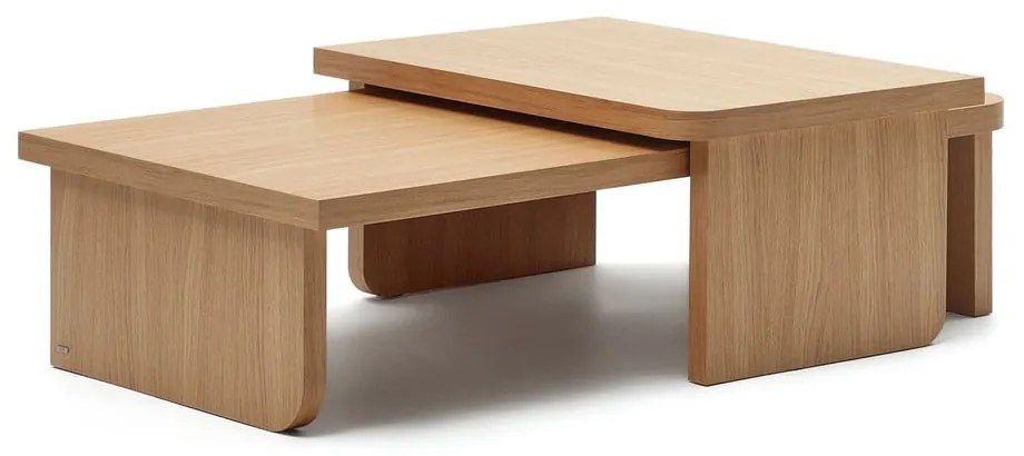 Natúr színű dohányzóasztal szett tölgyfa dekorral 2 db-os Oaq – Kave Home