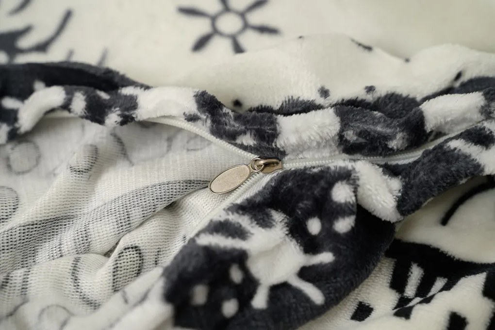 Mikroplüss ágyneműhuzat WINTER DEER szürke Ágyneműhuzat mérete: 2 db 70 x 90 cm | 200 x 220 cm