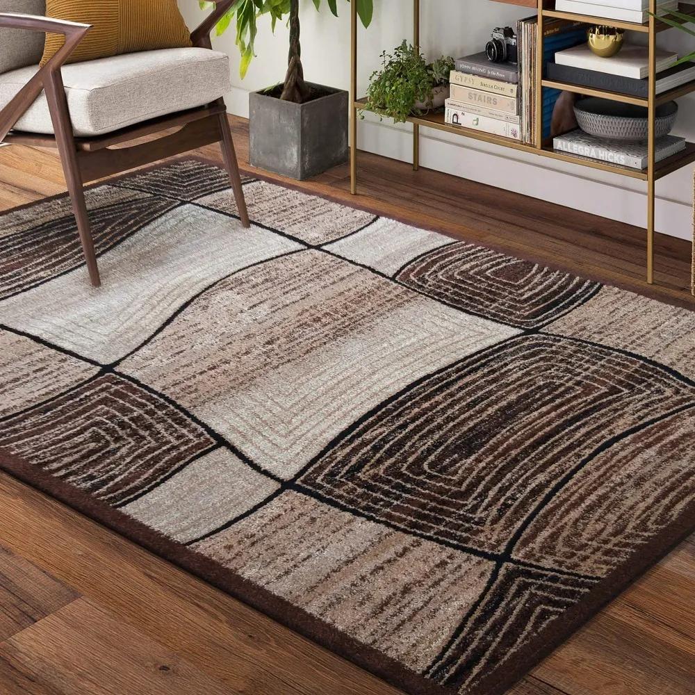 Exkluzív barna szőnyeg absztrakt mintával Szélesség: 120 cm | Hossz: 170 cm
