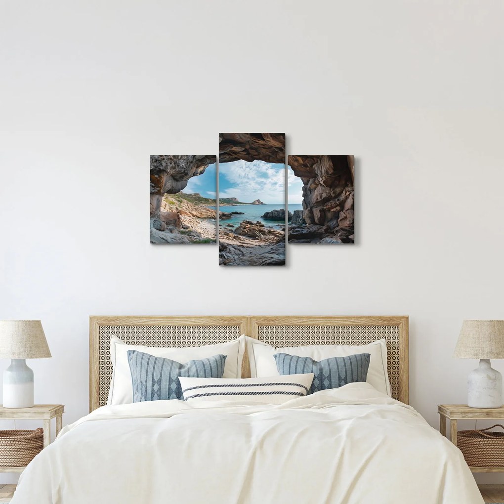Kép - Barlang a tenger mellett (90x60 cm)