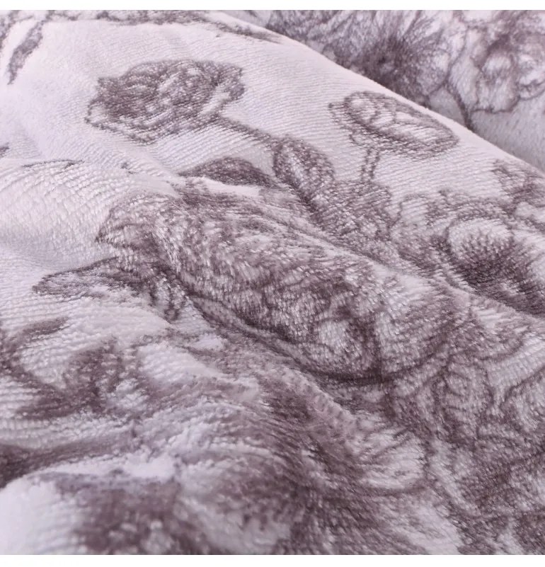 EMI Renna mikroplüss ágyneműhuzat, A standard egyszemélyes ágy szett tartalma: 1x 140x200 + 1x 70x90