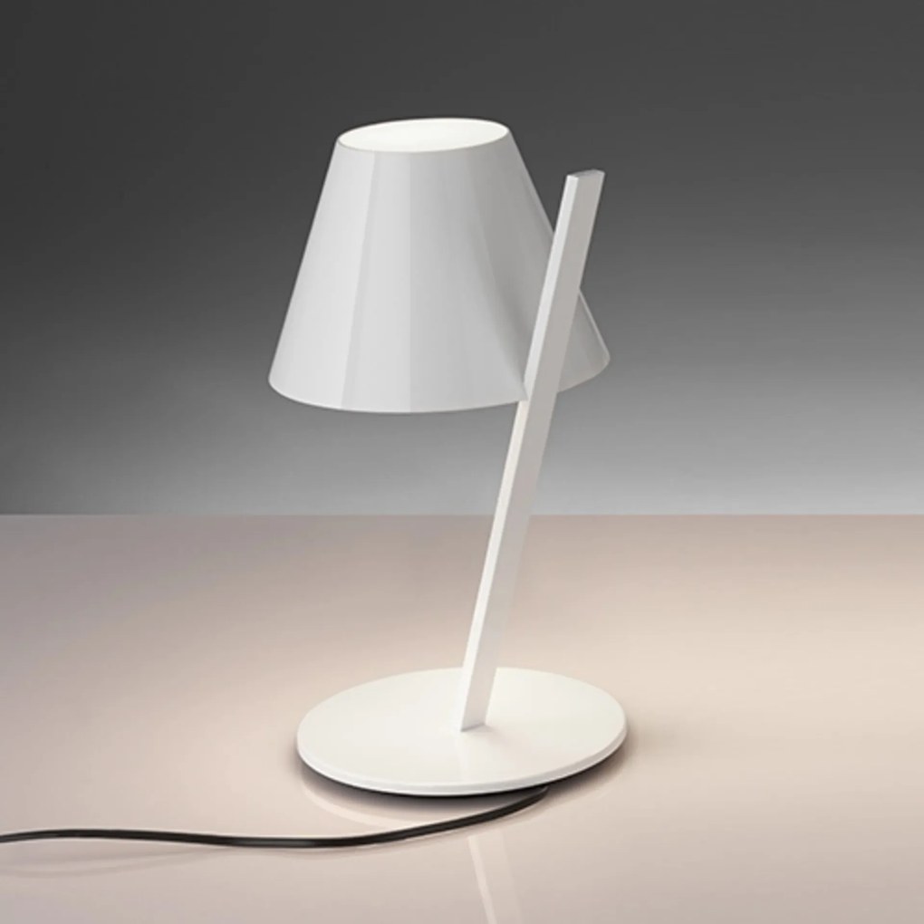 Artemide La Petite Bianco fehér asztali lámpa 6,8 W 470 lm E14 2700K dizájn