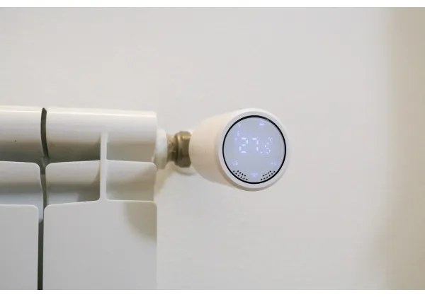 Immax NEO 07732L - Termosztatikus fej 2xAA/3V Tuya