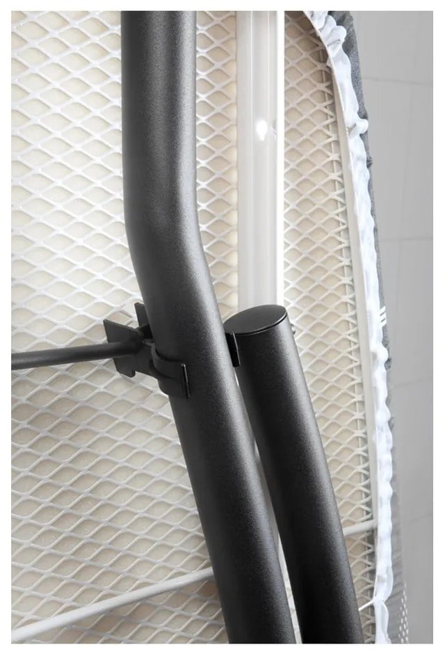 Vasalódeszka Titan Oval D – Brabantia