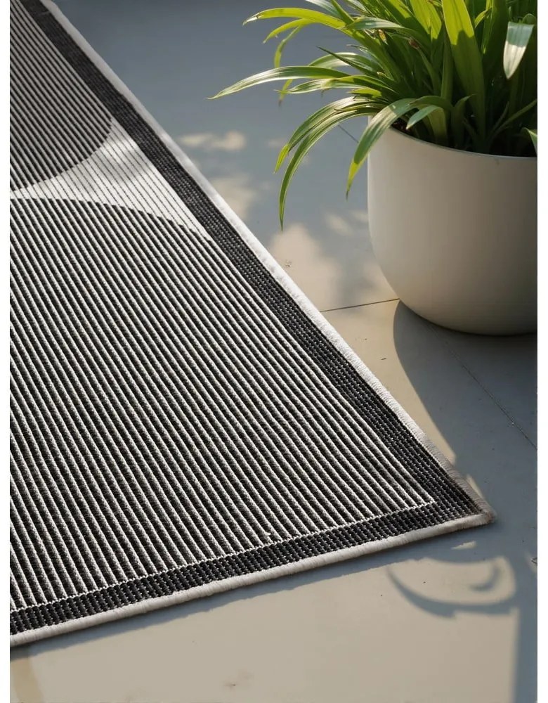 Fekete-fehér kültéri-beltéri szőnyeg 120x170 cm Duet Bowen – NORTHRUGS