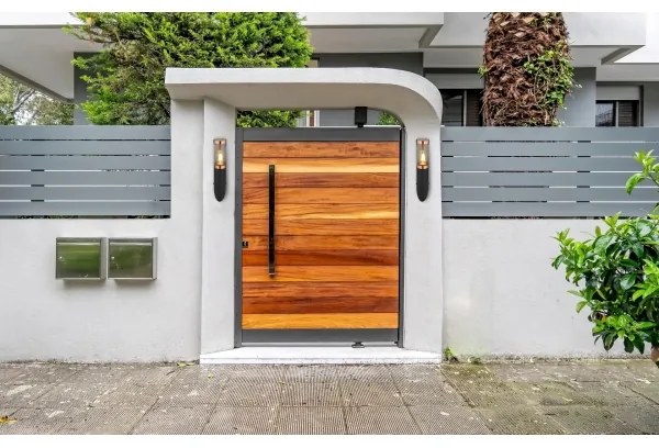 Globo 3157BC - Kültéri fali lámpa BOSTON 1xE27/23W/230V IP44 fekete/réz