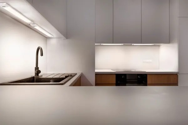 Osram - LED dimmelhető aláépíthető lámpa érzékelővel LINEAR EDGE LED/8W/230V 50 cm fehér