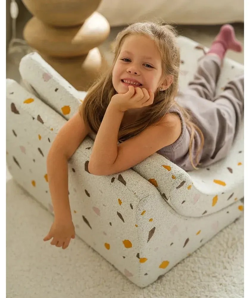 Fehér buklé-zsenília gyerek fotel Terrazzo Moon – Wigiwama