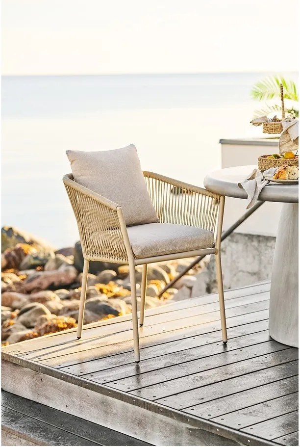 Bézs fém-párnázott kerti szék Salerno – House Nordic