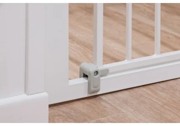 Safety 1st - AUTO CLOSE biztonsági ajtórács, fehér