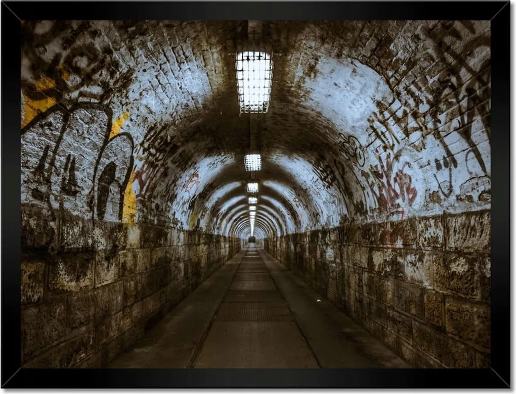 Poszterek keretben 40x30 Alagút