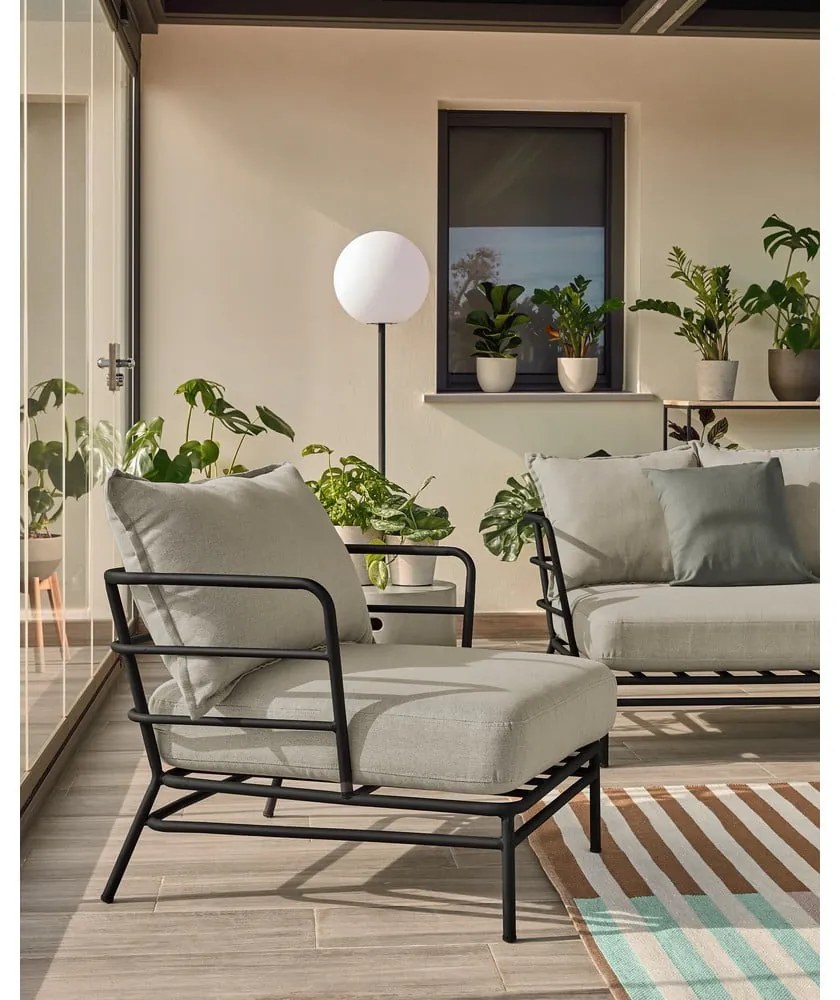 Mareluz bézs fémszerkezetű kerti fotel - Kave Home