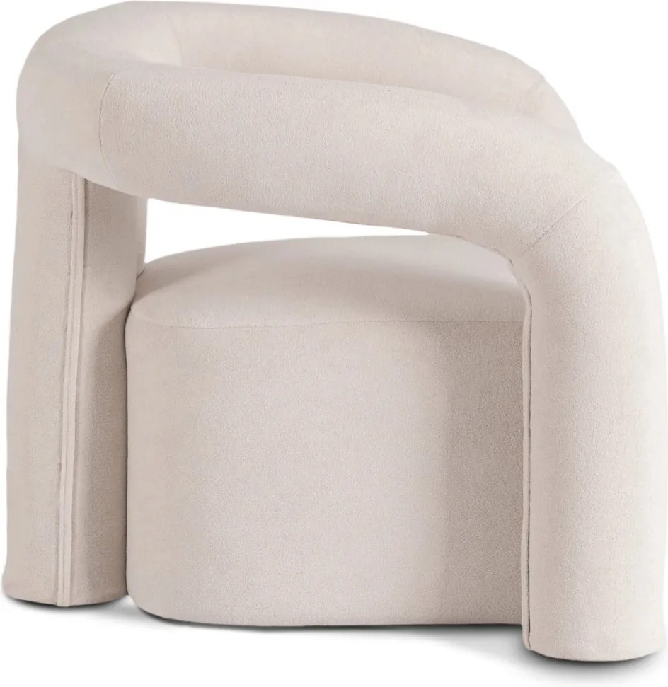 Fotel krém színben. BRAZIL