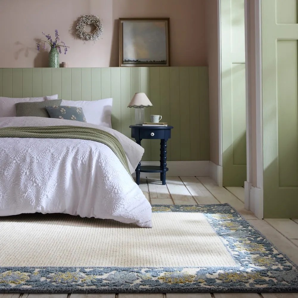 Kék-elefántcsont színű kézi szövésű gyapjúkeverék szőnyeg 120x170 cm Myla Floral Frame – Flair Rugs