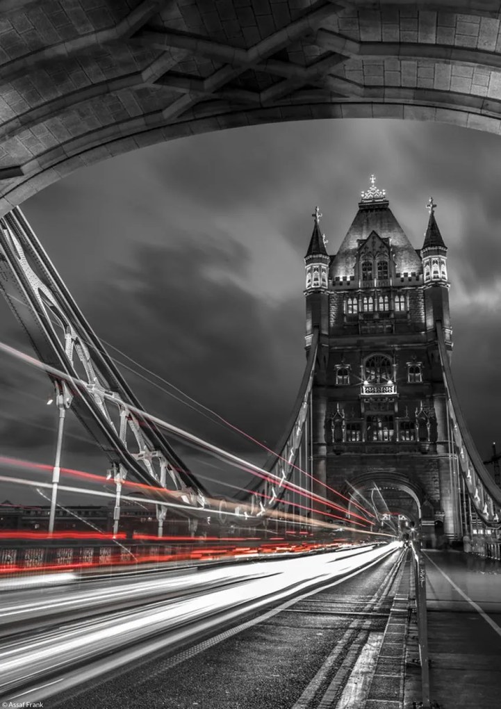 Poszter 21x29,7cm Hídtorony fénycsíkokkal, Assaf Frank