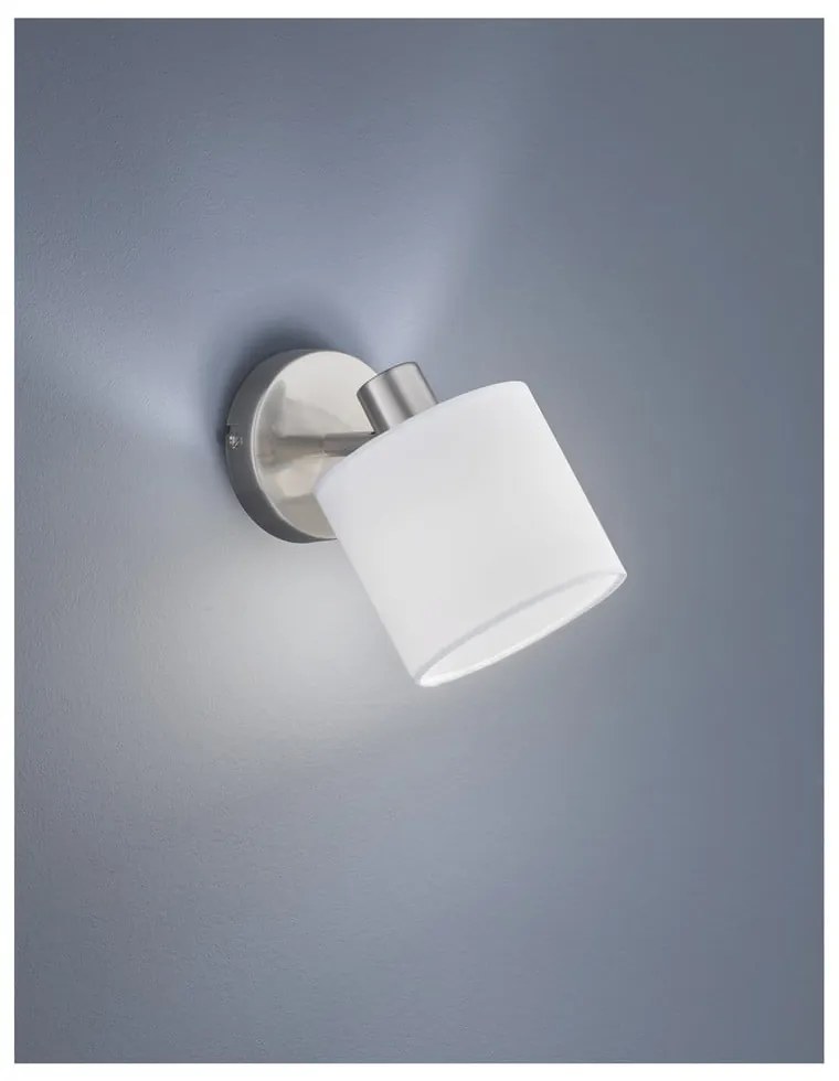 Spot Tommy fehér fali lámpa - Trio