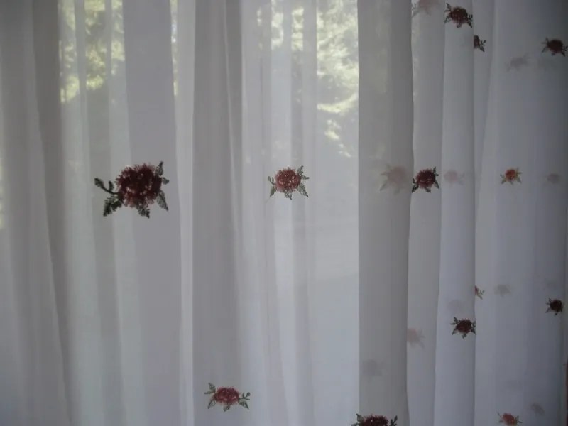 Johanna Fehér Organza függöny 250 x 300 cm virágos