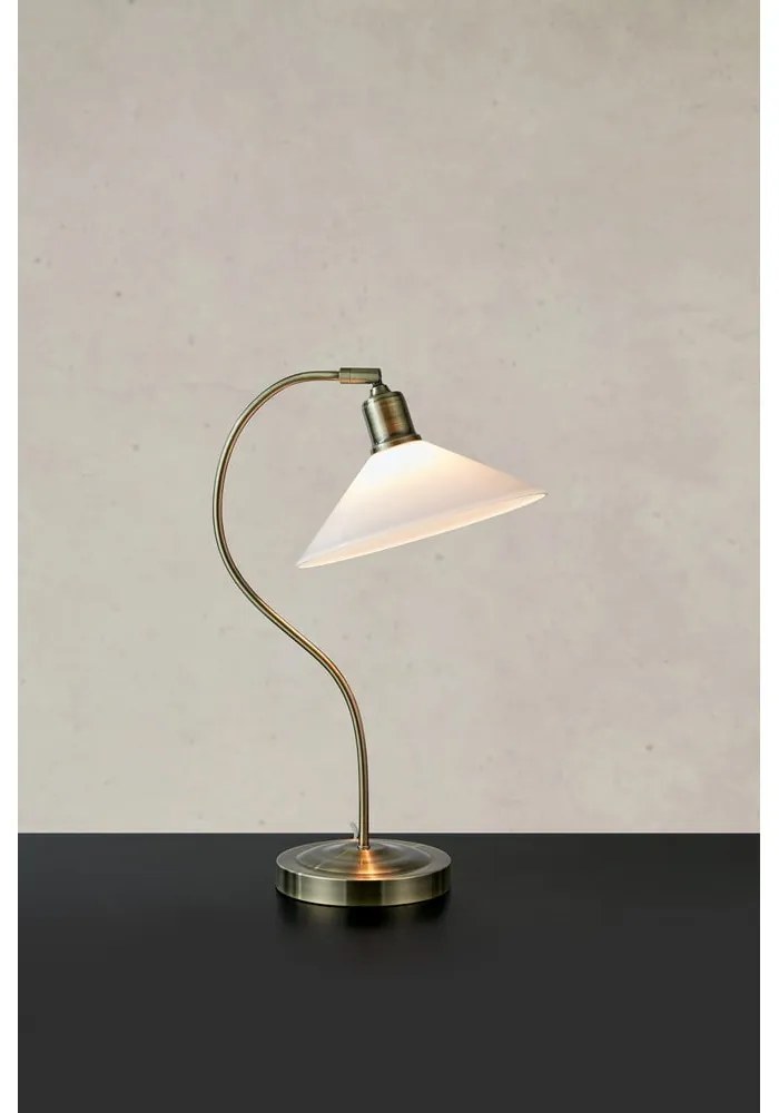 Fehér-sárgaréz színű asztali lámpa üveg búrával (magasság 49 cm) Vela – Markslöjd