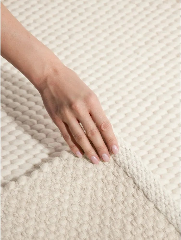 Krémszínű kézi szövésű gyapjú szőnyeg 140x200 cm Lyon Beans – Elle Decoration