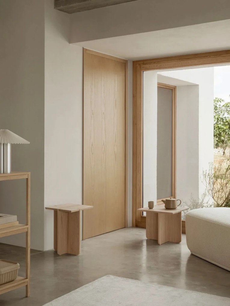 Kisasztal, ENGAWA kollekció | Ma 37 cm, Szé 45 cm, Mé 45 cm - Tölgyfa - Blomus