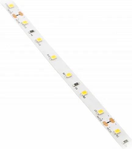 LED szalag 2835, 300 LED/5 fm, hideg fehér, 9,6W/fm 48W/5fm , 8mm , 5fm/tekercs, 24V, IP20, 1100lm/m