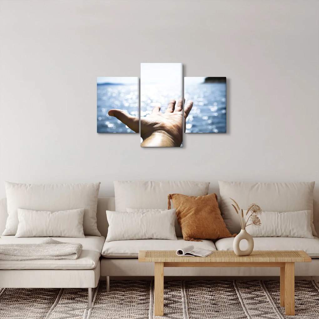 Nyitott tenyerek képe (90x60 cm)