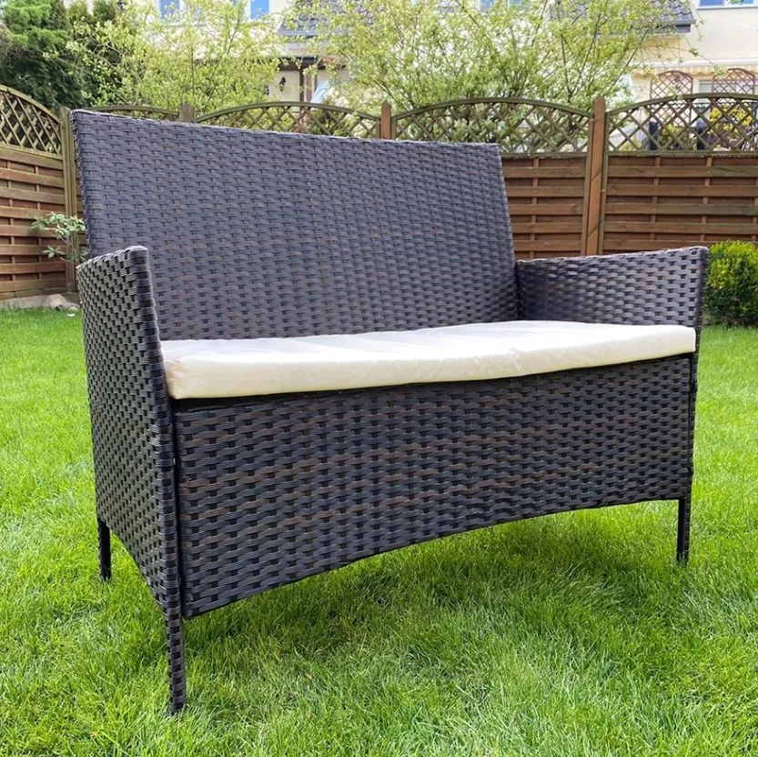 Modern kerti rattan ülőgarnitúra asztallal