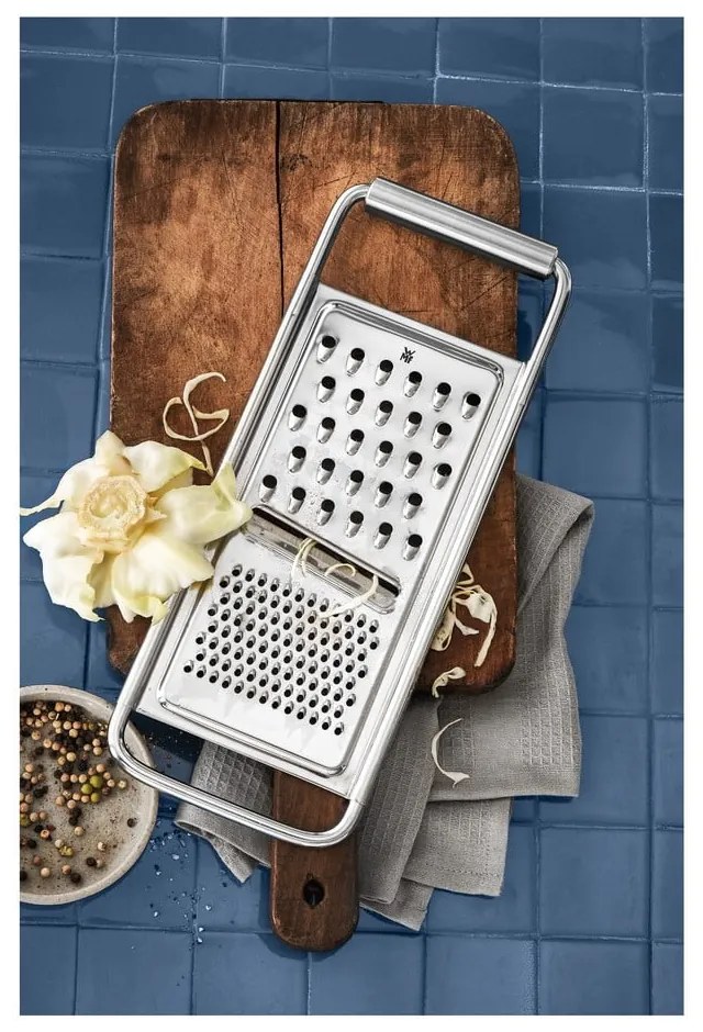 Cromargan® rozsdamentes acél reszelő fogantyúval, hosszúság 30 cm - WMF