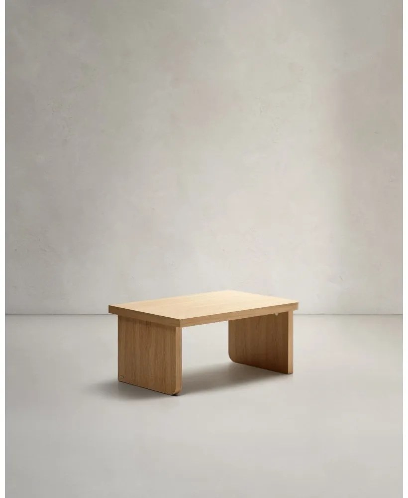 Natúr színű dohányzóasztal tölgyfa dekorral 89x62 cm Oaq – Kave Home