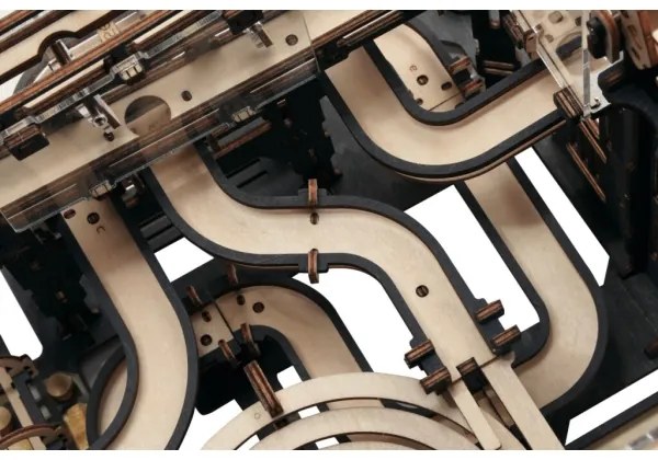 RoboTime - 3D Üveggolyó pálya puzzle Város akadályokkal