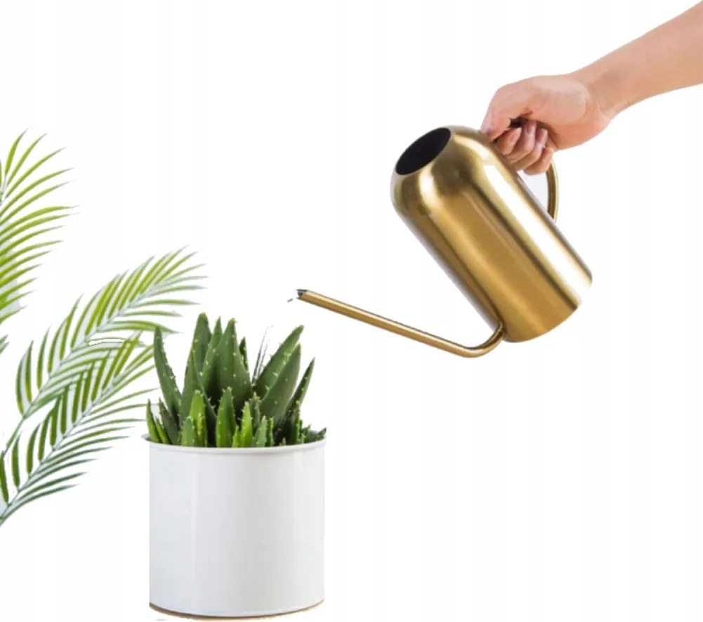 Fém Öntözőkanna Arany 1.5 L Elegáns Hosszú Kifolyócső Öntözőcső