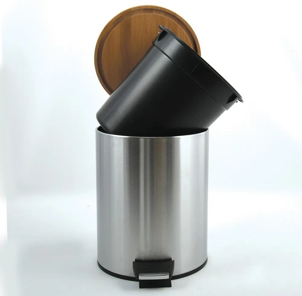 Matt ezüstszínű acél pedálos szemetes 5 l Adonis – Spirella