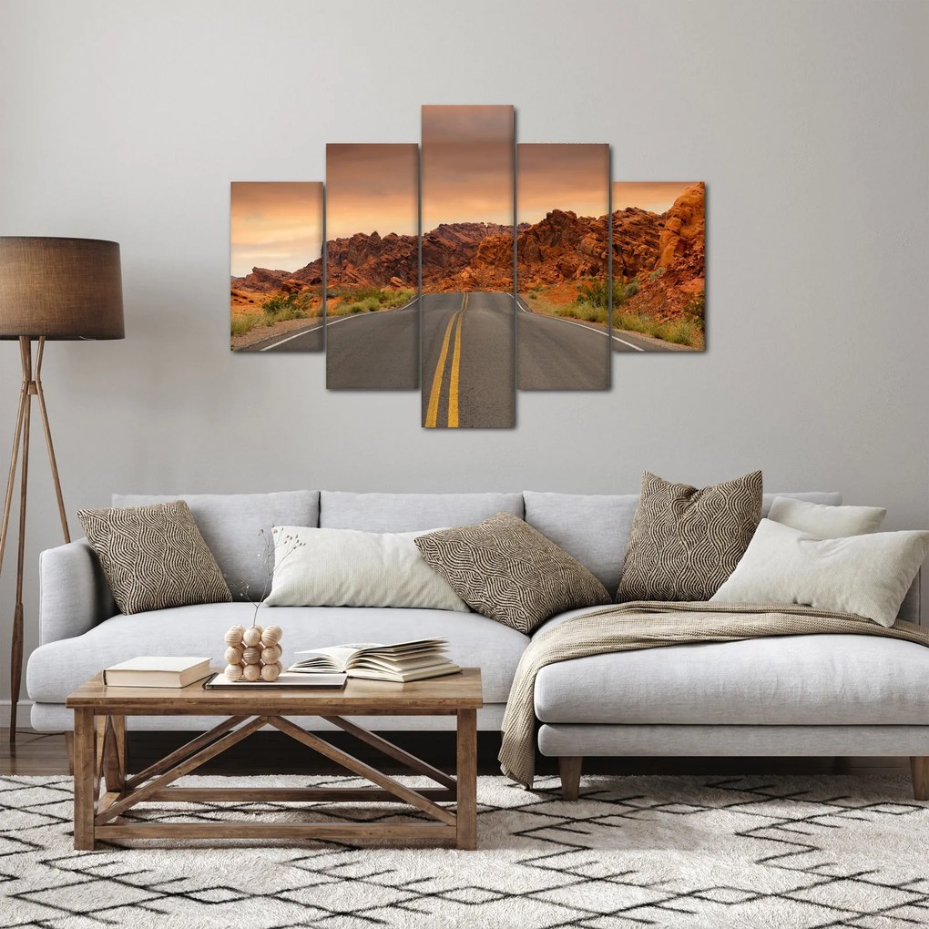 Út a hegyekben képe (150x105 cm)
