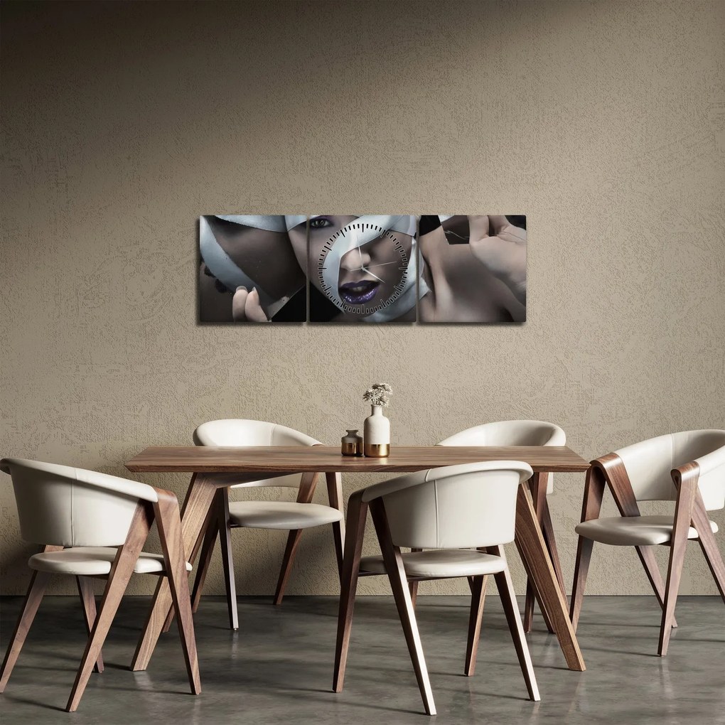 Egy nő szalaggal (órával) (90x30 cm)