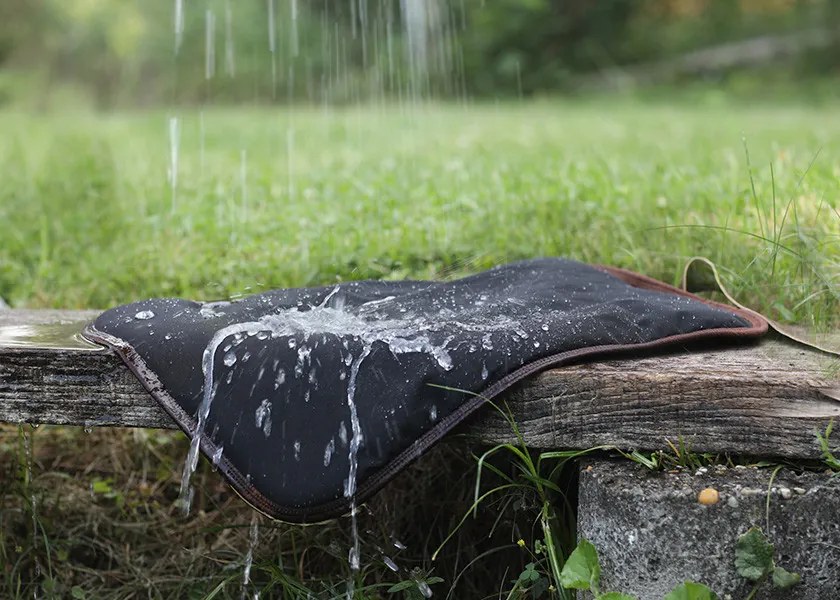 vadász vízálló Fleece lespárna 35 x 45