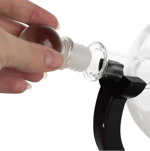 Whiskey dekanter pohárral - YBS001