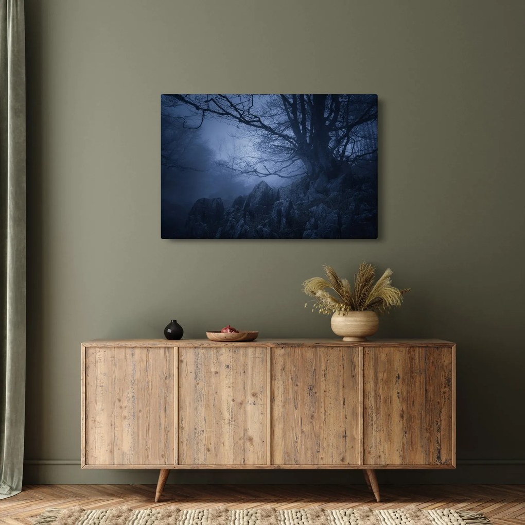 Egy sötét erdő képe (90x60 cm)