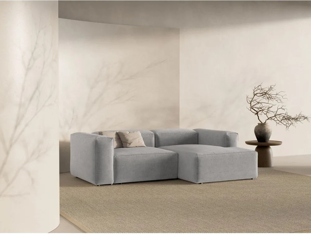 Világosszürke sarokkanapé (jobb oldali-heverő résszel) Bergamo – Cosmopolitan Design