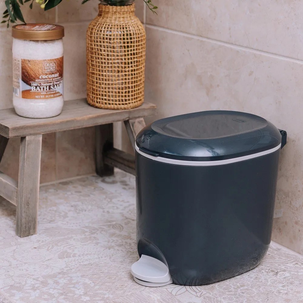 Sötétszürke műanyag pedálos szemetes 3,5 l Mode – Addis