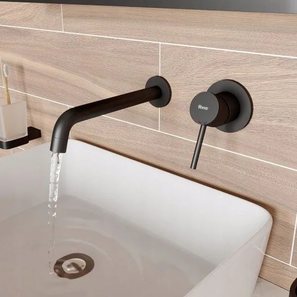 Falra szerelhető csaptelep Rea Lungo black mat + box
