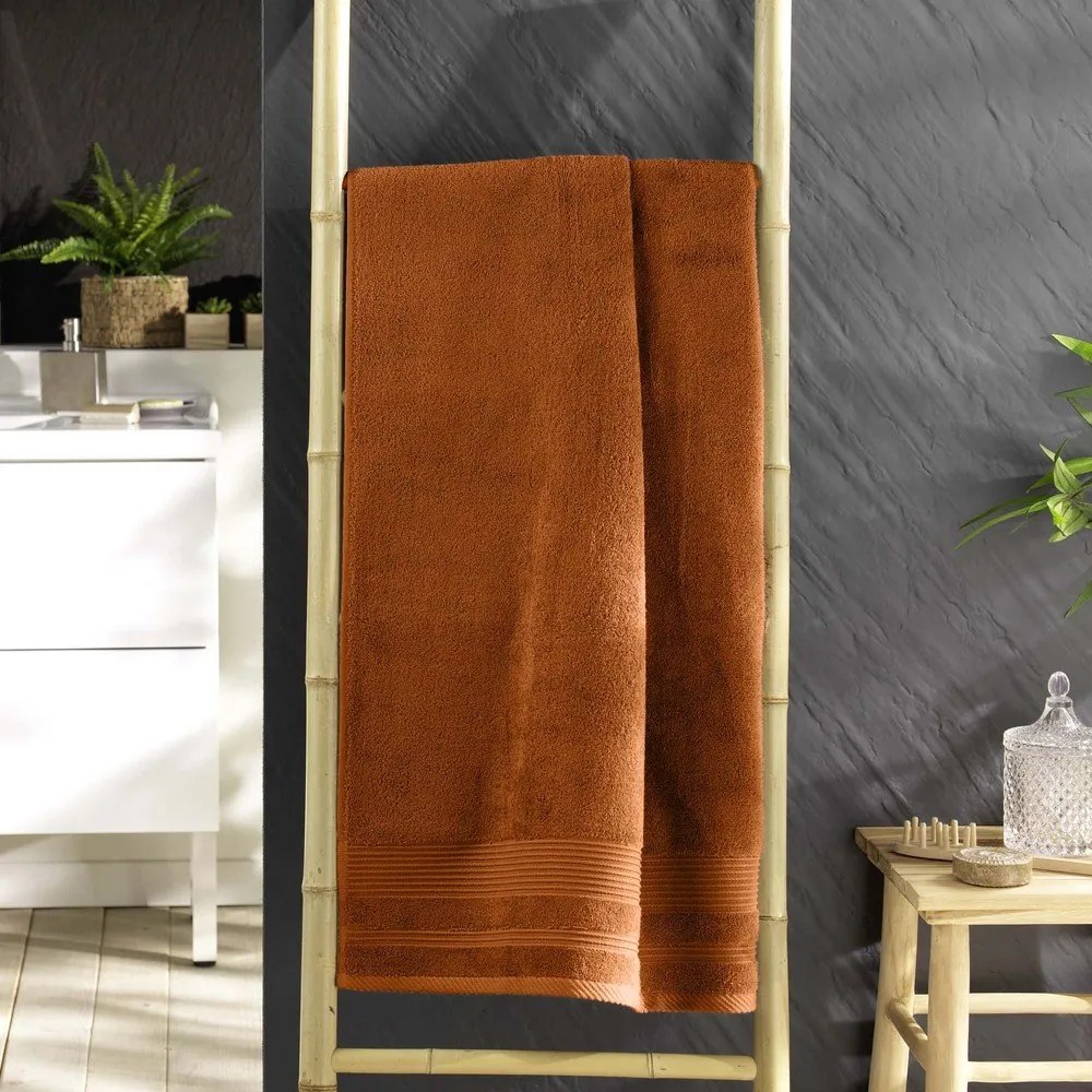 Terrakotta színű frottír pamut fürdőlepedő 70x130 cm Tendresse – douceur d'intérieur