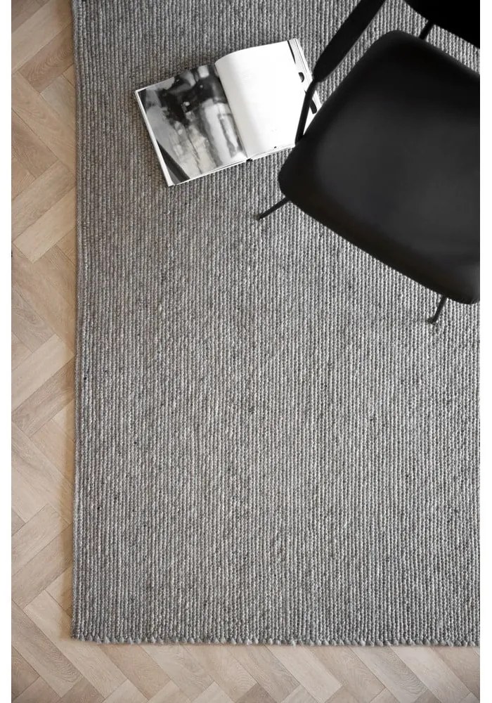 Szürke gyapjú szőnyeg 290x200 cm Auckland - Rowico