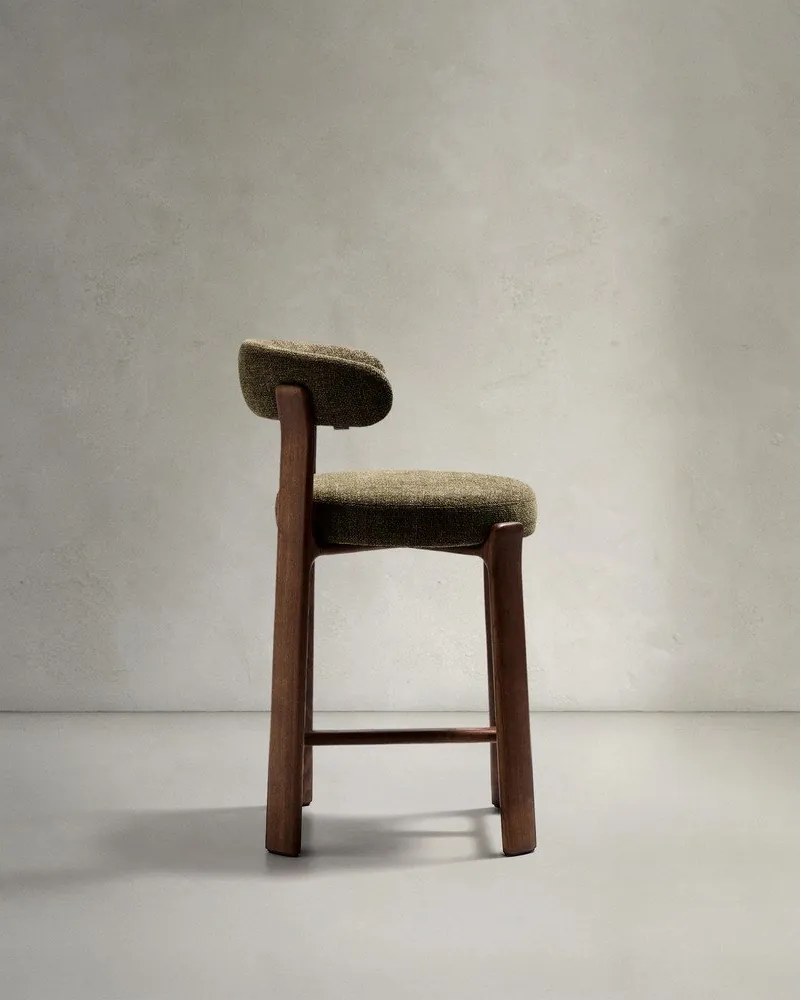 Zöld-sötét natúr színű kőrisfa bárszék (ülésmagasság 65 cm) Granite – Kave Home